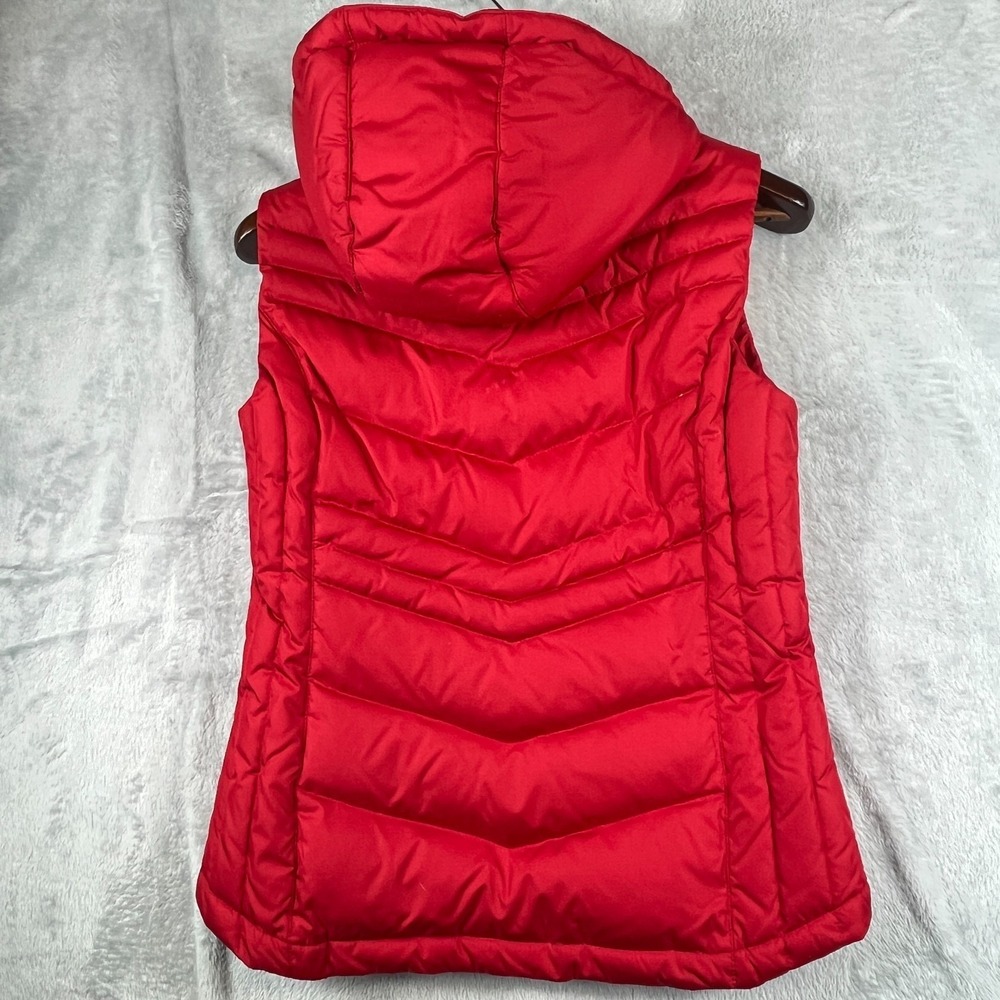 Michael Kors Womens S Quilted Puffer Vest Detachable Hood Red Down Fill NWOT - Picture 5 of 16